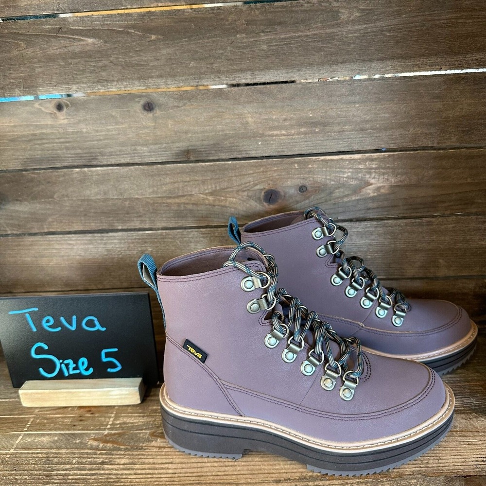 New NWOB Womens Teva Midform Purple Leather Lace Up Ankle Boots Size 5 M‎